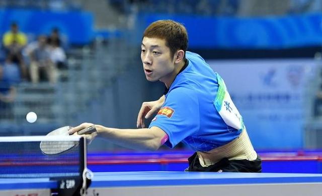 队对他的期 队对他的期