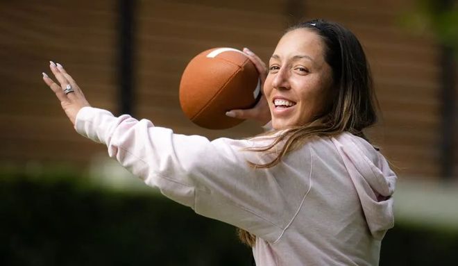 8年季后赛 8年季后赛