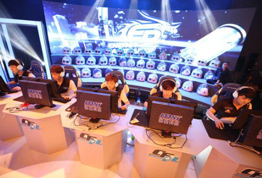 侧翼与射手 侧翼与射手